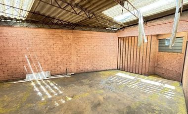 VENTA ó RENTAde NAVE INDUSTRIAL, bodega, oficinas o local La Noria