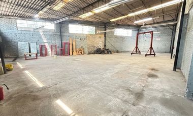 VENTA ó RENTAde NAVE INDUSTRIAL, bodega, oficinas o local La Noria