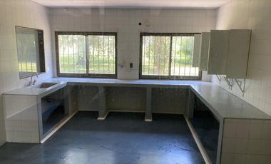 Edificio Comercial - Del Viso