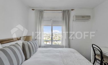 Departamento en Venta de 3 ambientes con gran vista en Tigre Centro. Al lado de la estación de Tren.