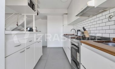 Departamento en Venta de 3 ambientes con gran vista en Tigre Centro. Al lado de la estación de Tren.