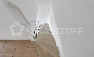 Departamento en Venta de 3 ambientes con gran vista en Tigre Centro. Al lado de la estación de Tren.