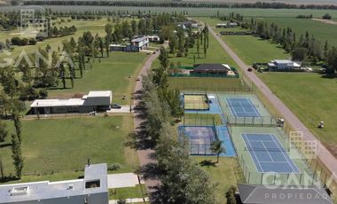 Venta de Terreno en barrio Privado Estancia La Rinconada 1000m2