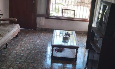 CHALET EN VENTA JOSE C PAZ Levalle  4355 APTA CREDITO