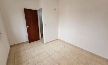 Departamento en  Luis Guillón