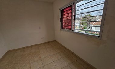 Departamento en  Luis Guillón