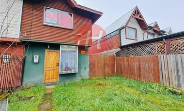 Casa en Venta en Av. los Raulies