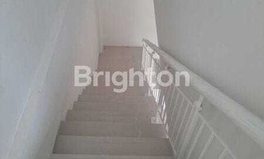 RUKO TERMURAH SIAP HUNI 2 LANTAI MAJA