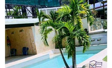 RENTA DIA/NOCHE DE VILLA VACACIONAL ZONA BURGOS LOMAS TRUJILLO