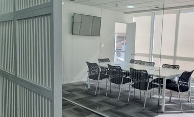 Oficina en Arriendo en Av El Salto 4001