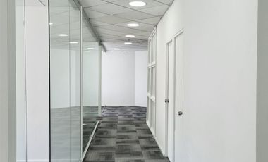 Oficina en Arriendo en Av El Salto 4001