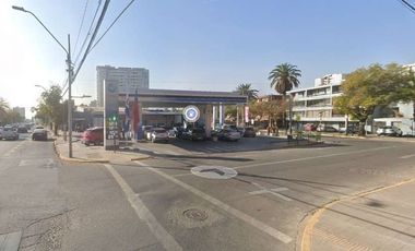 Terreno Comercial Avenida Metro a la Puerta Venta Recoleta