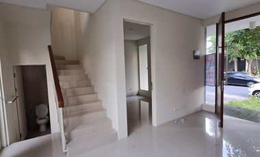 Disewakan Citraland, North west park, posisi di jalan utama cluster