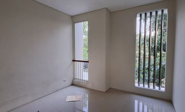 Disewakan Citraland, North west park, posisi di jalan utama cluster