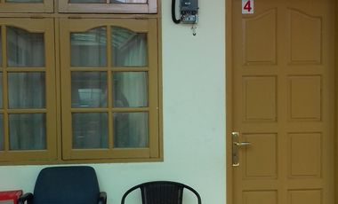 DI SEWA 1 UNIT KAMAR PETAK UTK PASUTRI/KELUARGA
