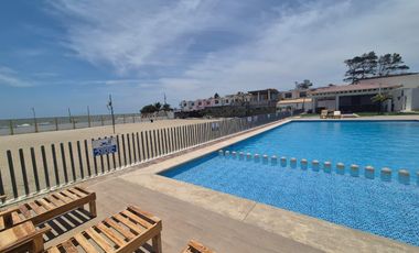 CASA EN VENTA SEMI AMOBLADA PLAYAS URBANIZACION ALTAMAR 2  JosGu