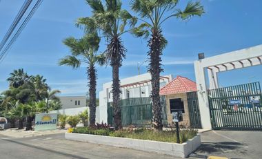 CASA EN VENTA SEMI AMOBLADA PLAYAS URBANIZACION ALTAMAR 2  JosGu