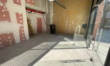 ARRIENDO Local Comercial,  36,67 m2, sector Bellavista Tv, Providencia