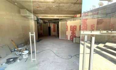 ARRIENDO Local Comercial,  76,96 m2, sector Bellavista Tv, Providencia