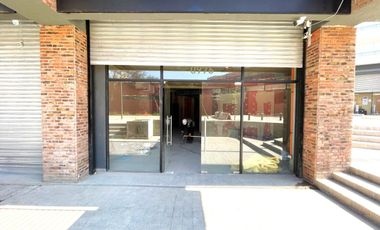 ARRIENDO Local Comercial,  76,96 m2, sector Bellavista Tv, Providencia
