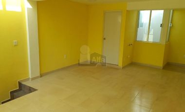 Casa sola en venta en SUTEYN, Texcoco, México