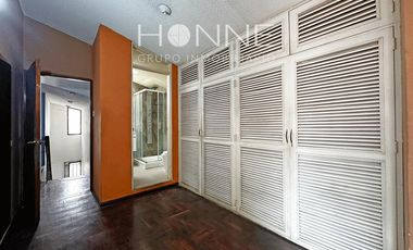 ¡Se vende casa de 3 pisos en Surco por $450,0000!