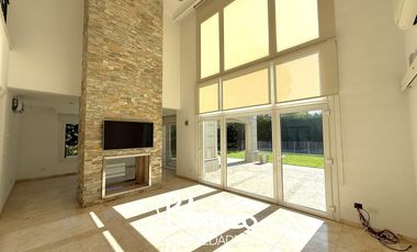 Casa en Venta en La Lomada, Pilar, G.B.A. Zona Norte, Argentina