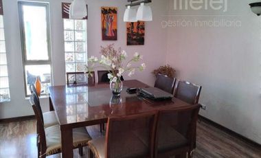 Casa  en Venta Ubicada en la Ciudad del Sol, Paso Hondo, Quilpué