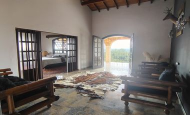 FINCA AMOBLADA EN ARRIENDO UBICADA EN RIONEGRO