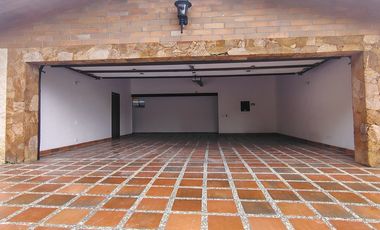 FINCA AMOBLADA EN ARRIENDO UBICADA EN RIONEGRO