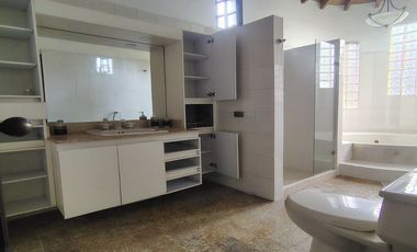 FINCA AMOBLADA EN ARRIENDO UBICADA EN RIONEGRO