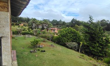 FINCA AMOBLADA EN ARRIENDO UBICADA EN RIONEGRO