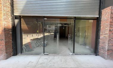 ARRIENDO Local Comercial,  107,83 m2, sector Bellavista Tv, Providencia