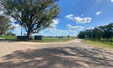 Terreno en venta - 620mts2 totales - Zarate Golf Park