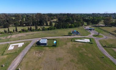 Terreno en venta - 620mts2 totales - Zarate Golf Park