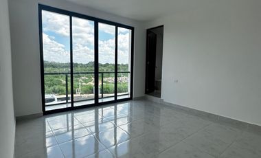 Casa en venta en Sitpach, Mérida con 4 recámaras, alberca y entrega inmediata