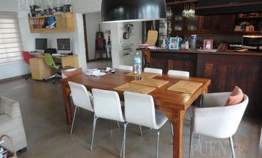 Campos de Echeverria a metros del Ingreso!!