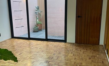 Casa en renta en la del Valle Sur. Uso habitacional