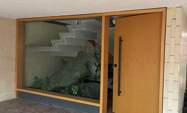 Casa en renta en la del Valle Sur. Uso habitacional