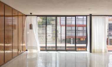 Casa en renta en la del Valle Sur. Uso habitacional