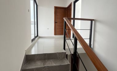 RESIDENCIA NUEVA EN VENTA EN FRACCIONAMIENTO EL DIAMANTE