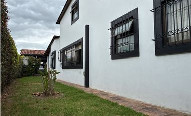 Hermosa Casa CAMPESTRE - Chía