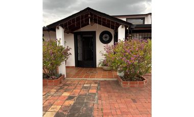 Hermosa Casa CAMPESTRE - Chía