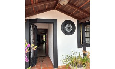 Hermosa Casa CAMPESTRE - Chía