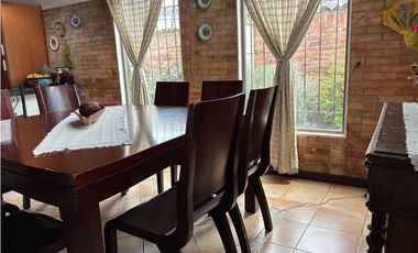 Hermosa Casa CAMPESTRE - Chía