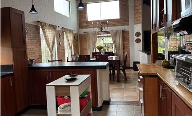 Hermosa Casa CAMPESTRE - Chía