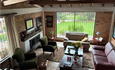 Hermosa Casa CAMPESTRE - Chía