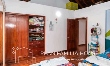 Hermosa casa en Chía,en  lote independiente, en conjunto
