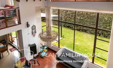 Hermosa casa en Chía,en  lote independiente, en conjunto