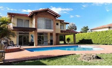Casa campestre amoblada para arriendo en Cerritos, Pereira!!!
